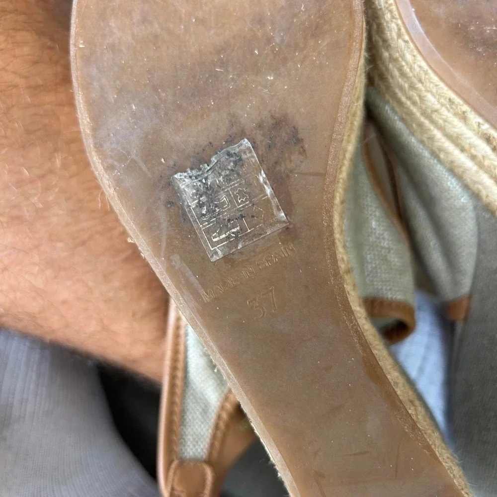 Tory Burch wedge sandals in tan & brown size 37